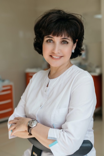 Сахарова Галина Геннадьевна -  -  Стоматологическая клиника Аристократ в Южно-Сахалинске